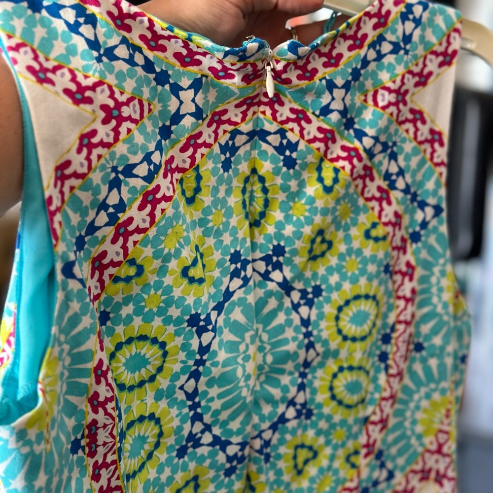 Women’s dress